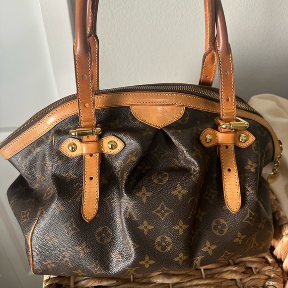 100% Authentic ✨👜✨Louis Vuitton Monogram Tivoli GM Pre Loved - Picture 13 of 16